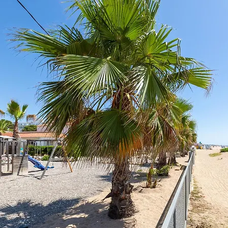 Beachfront Village * Мальграт-де-Мар